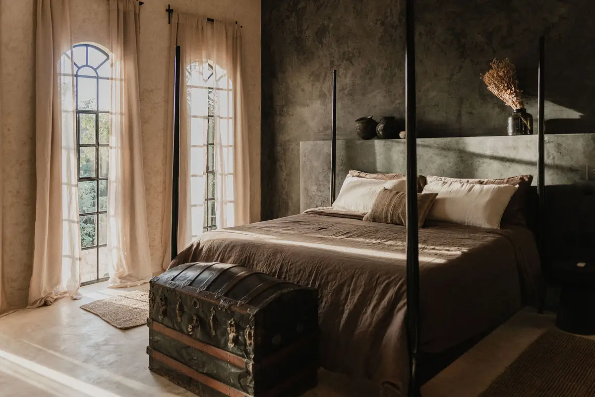 Altar — primary bedroom