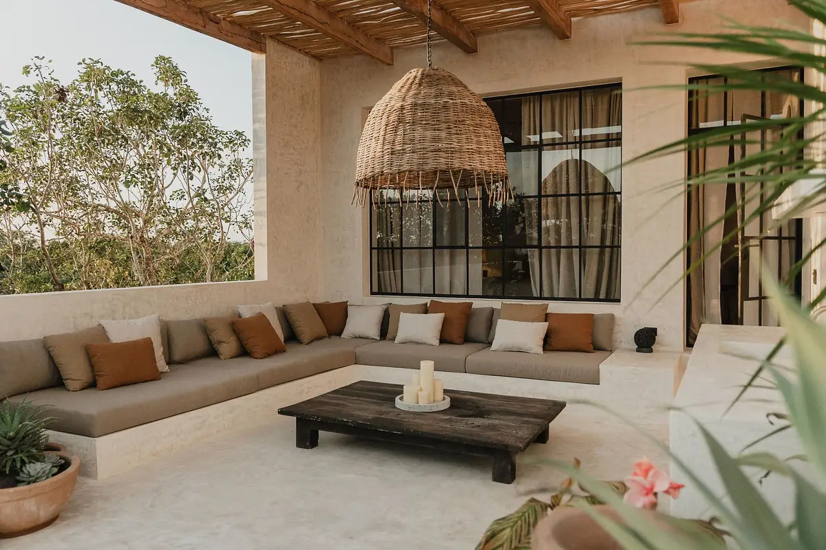 Altar — terrace lounge